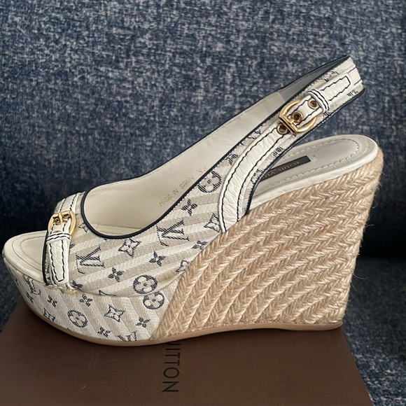 Authentic Louis Vuitton Monogram Canvas Espadrilles. Size:36. - Picture 11 of 13